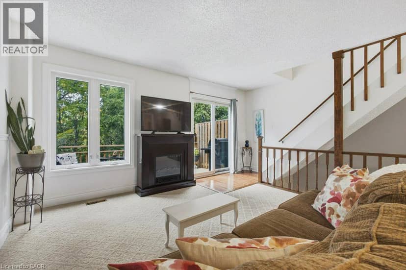 100 INKERMAN Street Unit# 2, Rockwood, photo 4