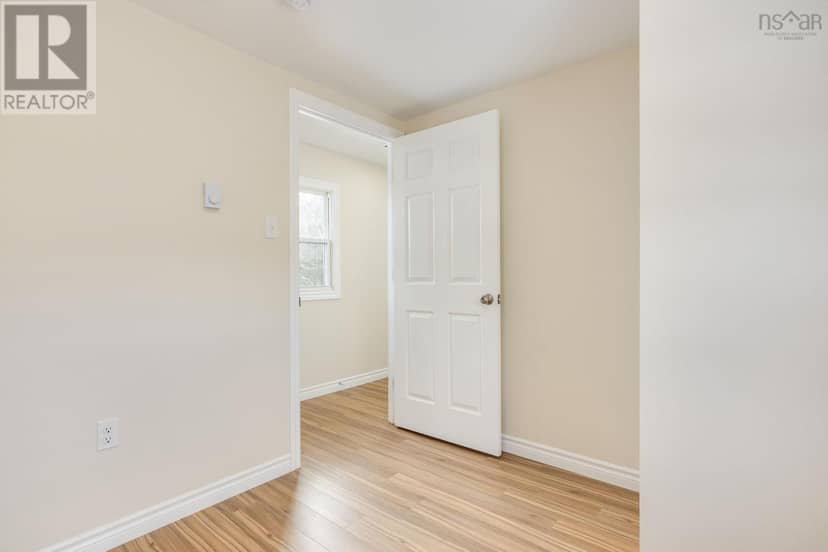 39 Beattie Drive — photo 14 of 25