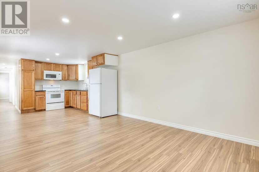 39 Beattie Drive — photo 11 of 25