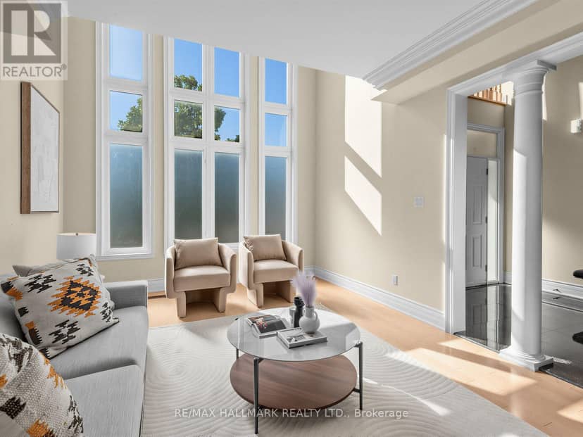 8 Ridgley Court, Richmond Hill, photo 6