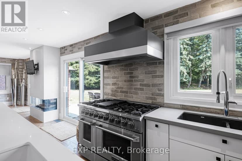 17 Chamberlain Court — photo 14 of 40
