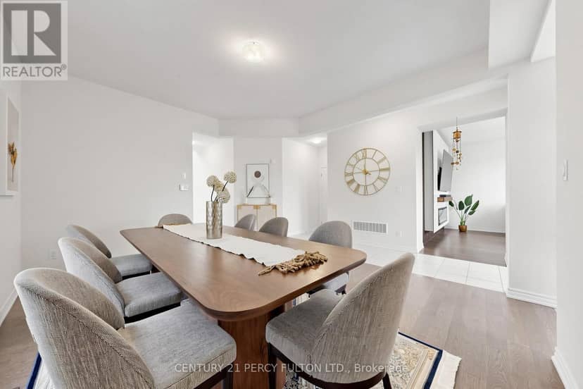 166 Ferragine Crescent — photo 17 of 38