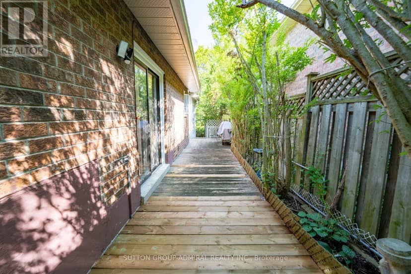 284 Murray Drive — photo 25 of 27