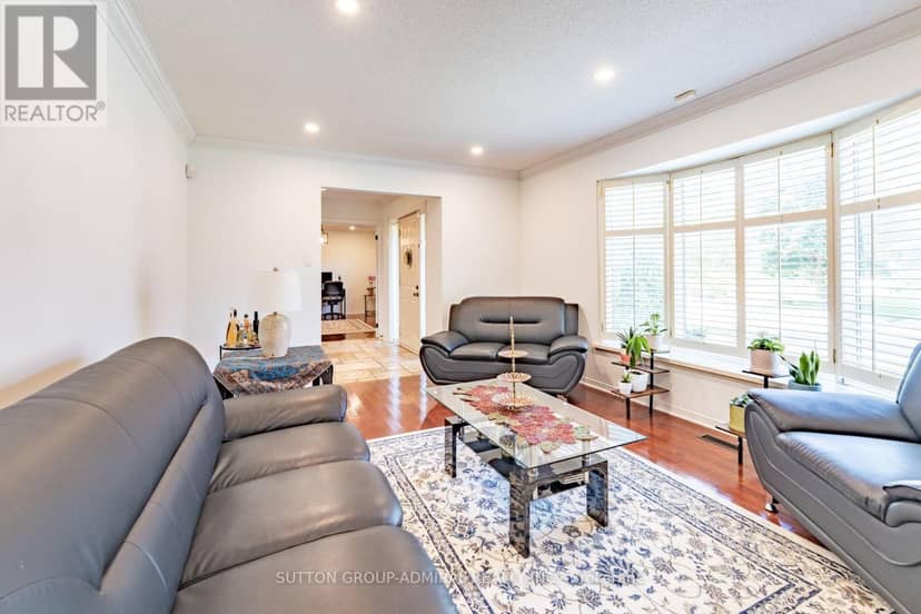 284 Murray Drive — photo 6 of 27
