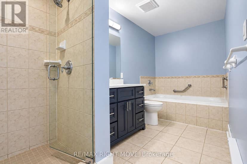 301 - 140 Cedar Island Road — photo 10 of 40