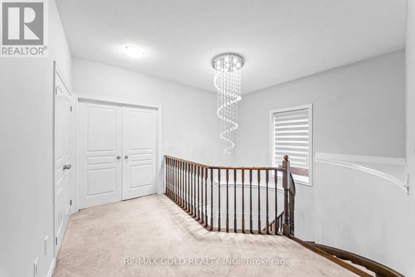 9 Goderich Drive — photo 22 of 40