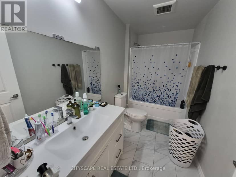 201 Hooper Street — photo 17 of 25