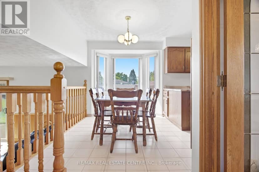 93 Old Chicopee Drive — photo 15 of 40