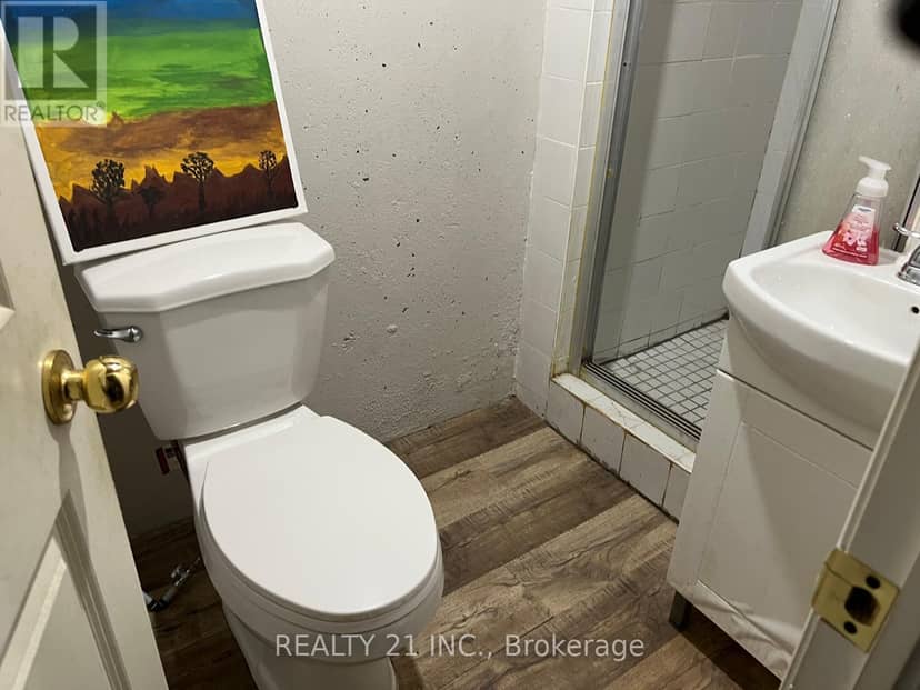 2 - 405 Keats Way — photo 16 of 25