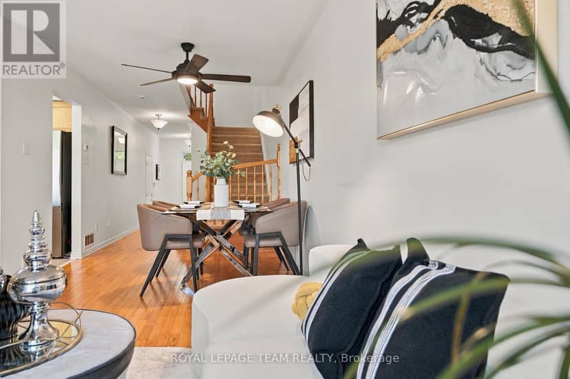 135 Gatespark Private — photo 14 of 40