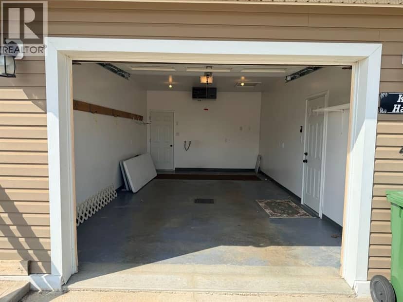10902 100 Ave Unit 4 — photo 27 of 30