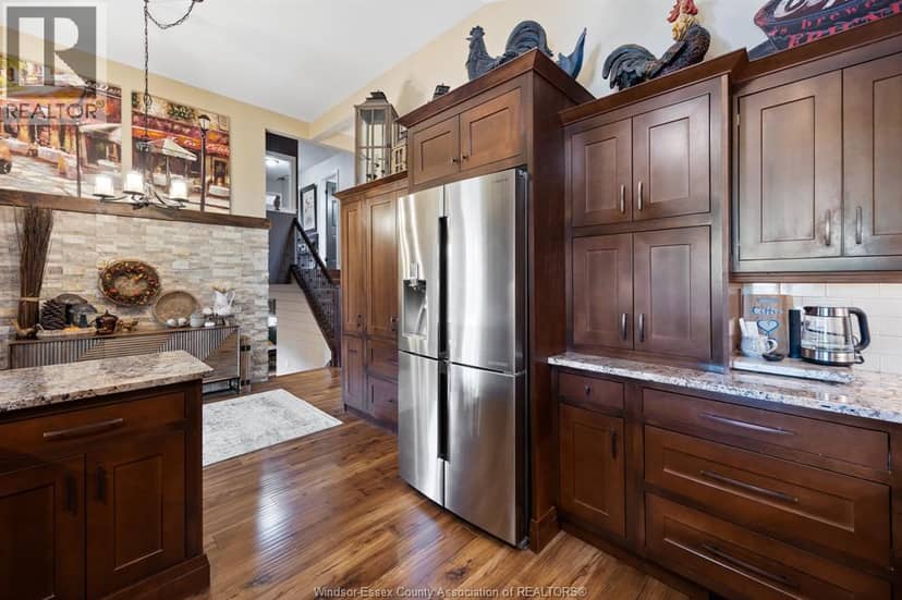 35 Whelan Drive — photo 11 of 38