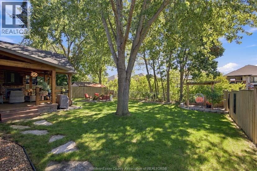 35 Whelan Drive — photo 33 of 38