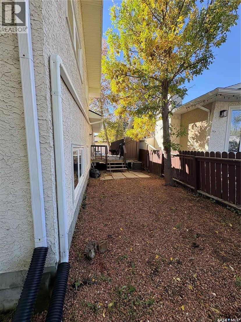 147 Fuhrmann CRESCENT — photo 31 of 33