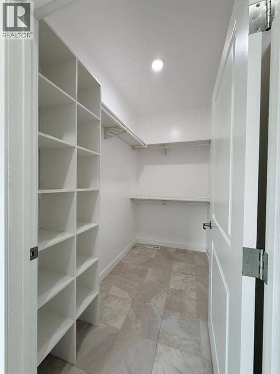 9904 111 Street Unit 4 — photo 27 of 34