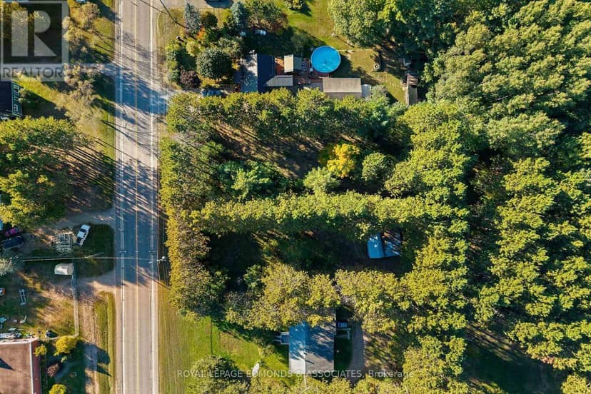 2740 Round Lake Road — photo 4 of 18