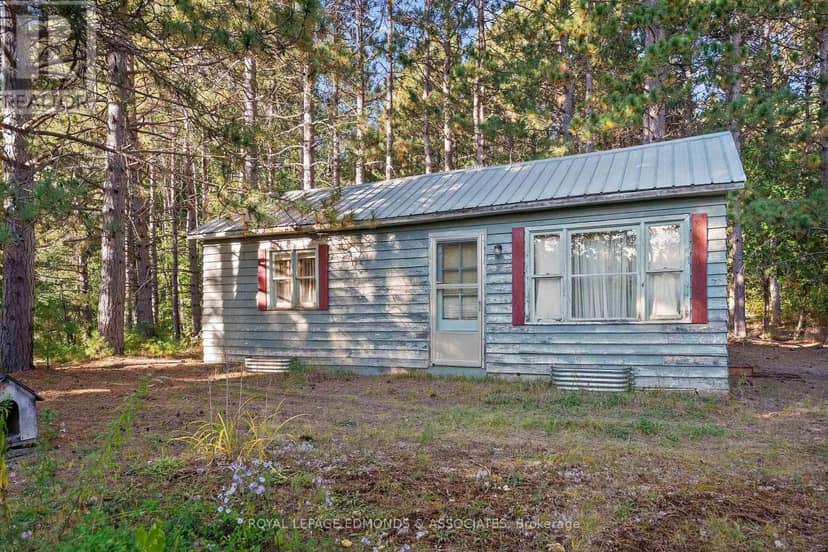 2740 Round Lake Road — photo 8 of 18