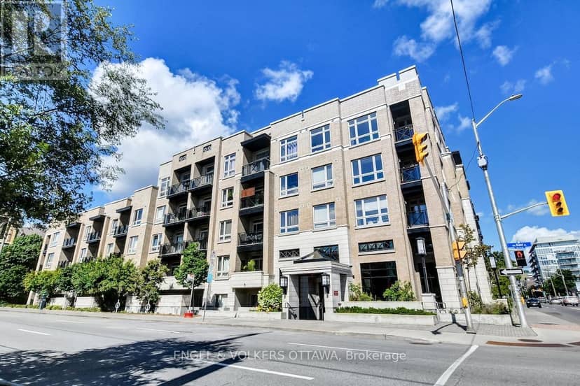 428 - 429 Kent Street — photo 1 of 23