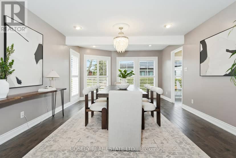 18 Tetbury Crescent, Toronto, photo 7