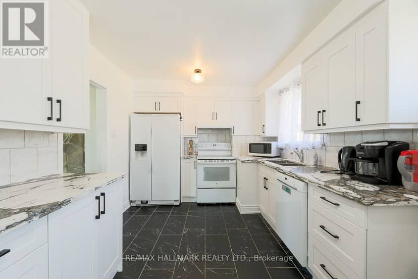 28 Fermoy Road — photo 16 of 31