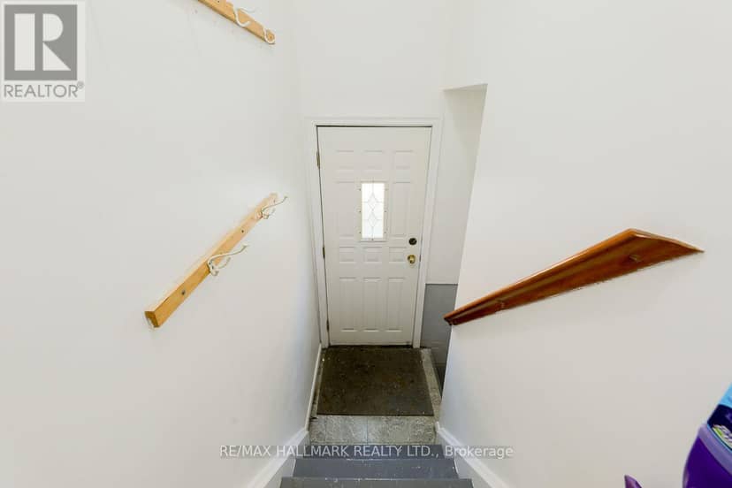 28 Fermoy Road — photo 26 of 31