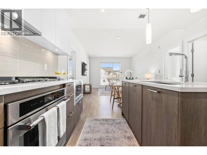 205 615 E 3RD STREET, North Vancouver, photo 8