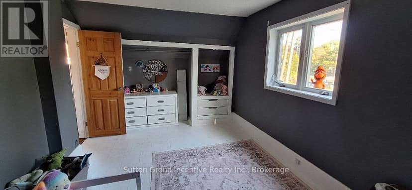 151 David Street — photo 13 of 27