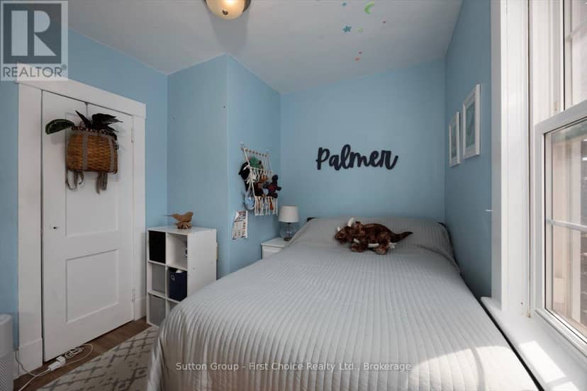 94 Cambria Street — photo 22 of 40