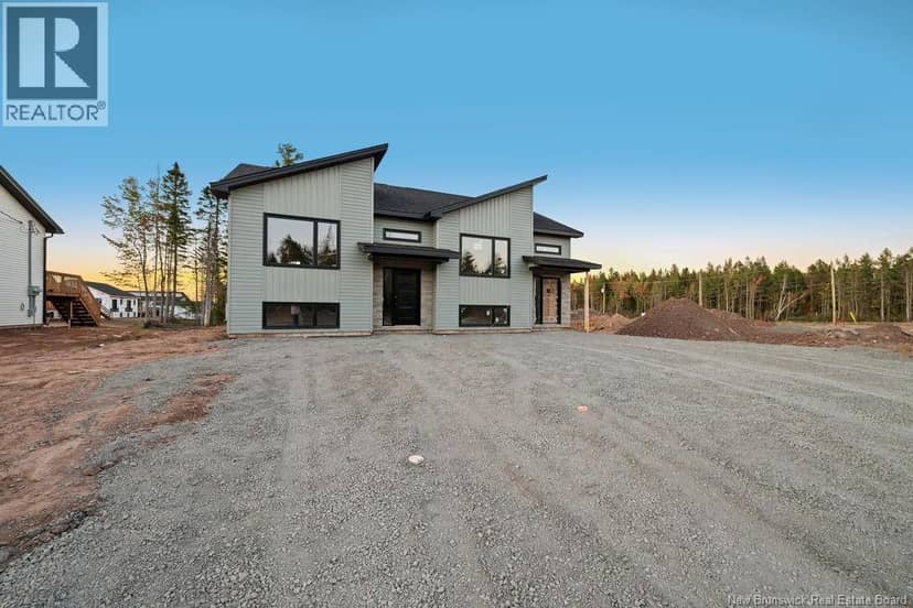 193 Carrington Drive — photo 3 of 40
