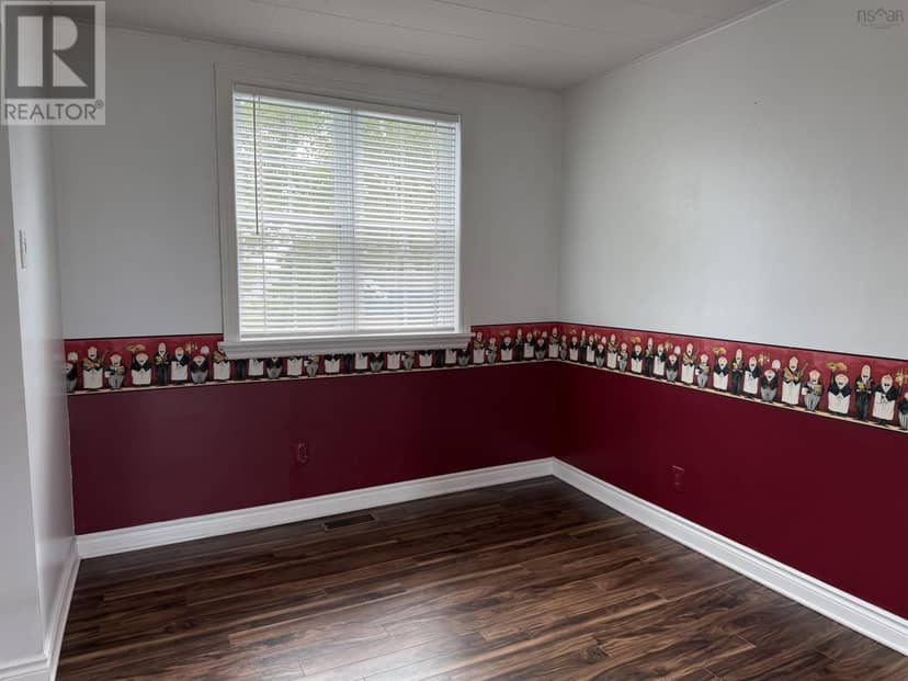 8 Wilson Court — photo 11 of 37