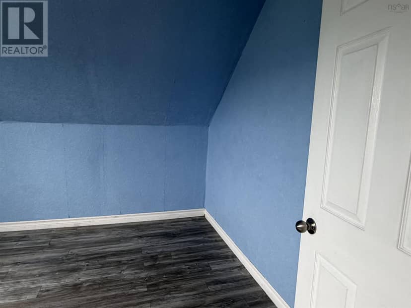 8 Wilson Court — photo 28 of 37