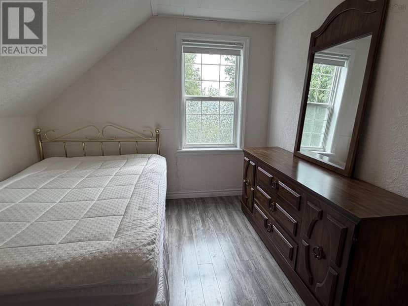 8 Wilson Court — photo 23 of 37