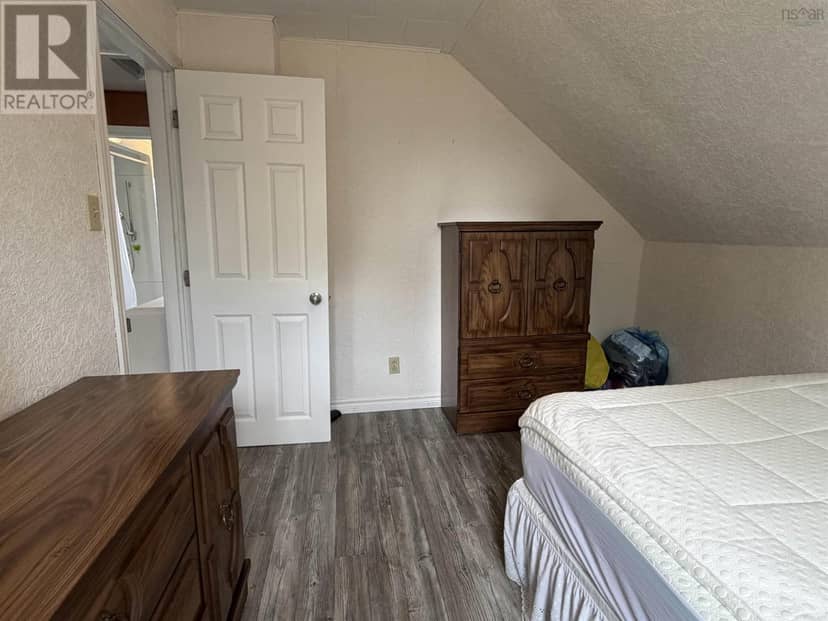 8 Wilson Court — photo 24 of 37