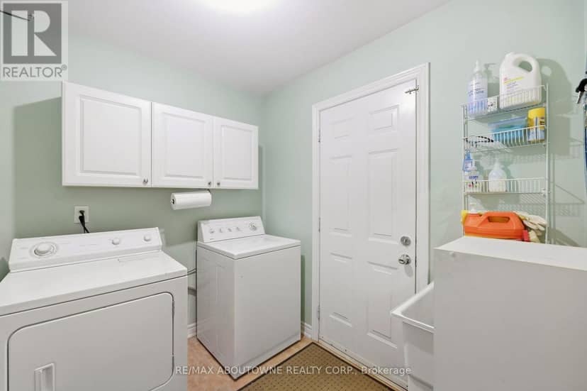 1094 Gorham Way — photo 27 of 40