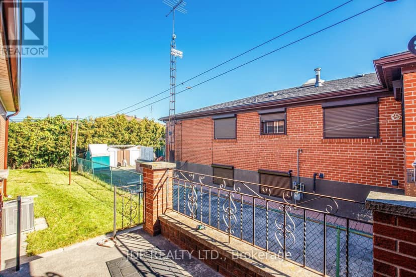 48 Debby Court — photo 34 of 40