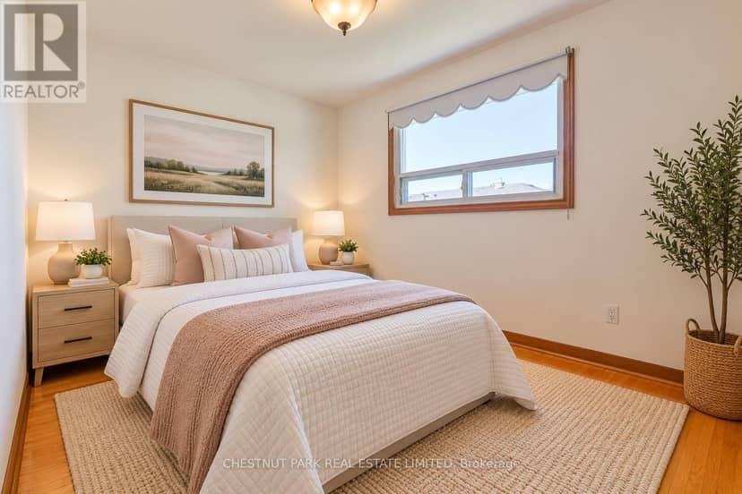 28 Charrington Crescent — photo 17 of 40