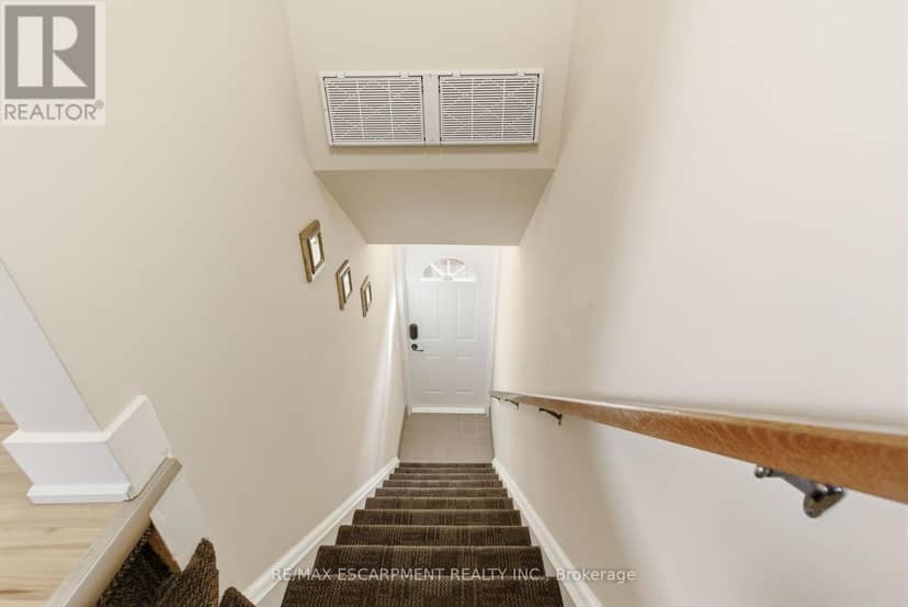 302 - 111 Smits Cove — photo 12 of 31
