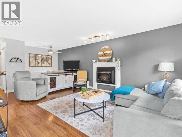 40 Oak Street, Whitehorse, photo 3