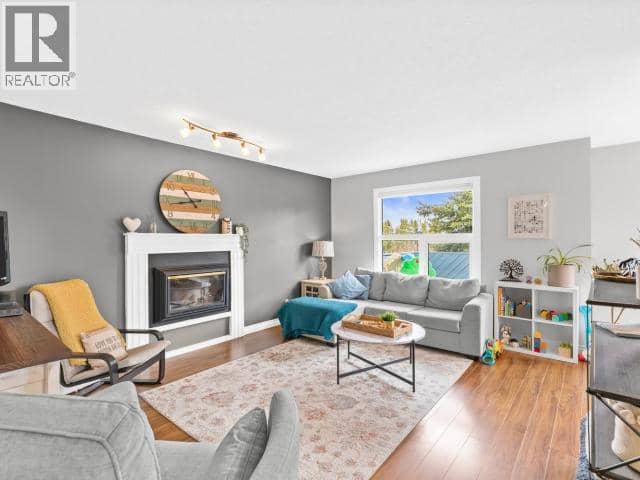 40 Oak Street, Whitehorse, photo 2