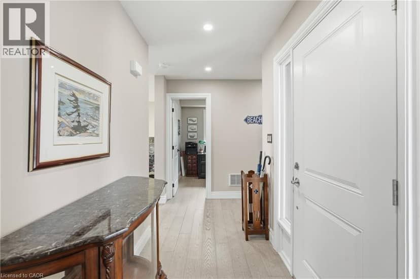 207 BEACH Boulevard, Hamilton, photo 6