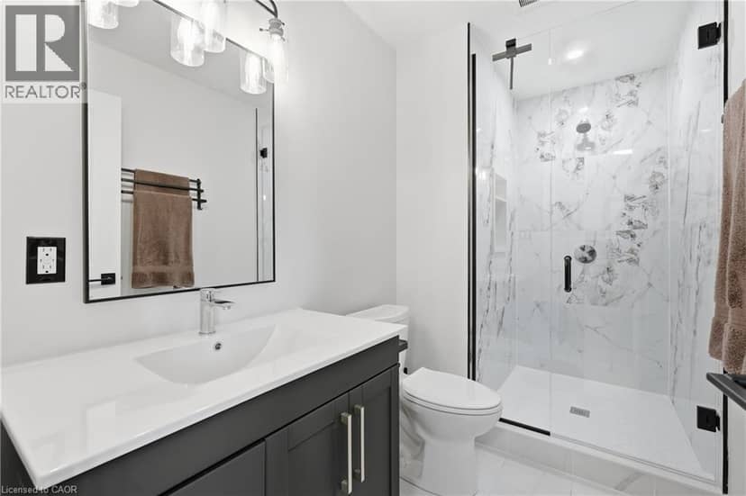 207 BEACH Boulevard — photo 17 of 40