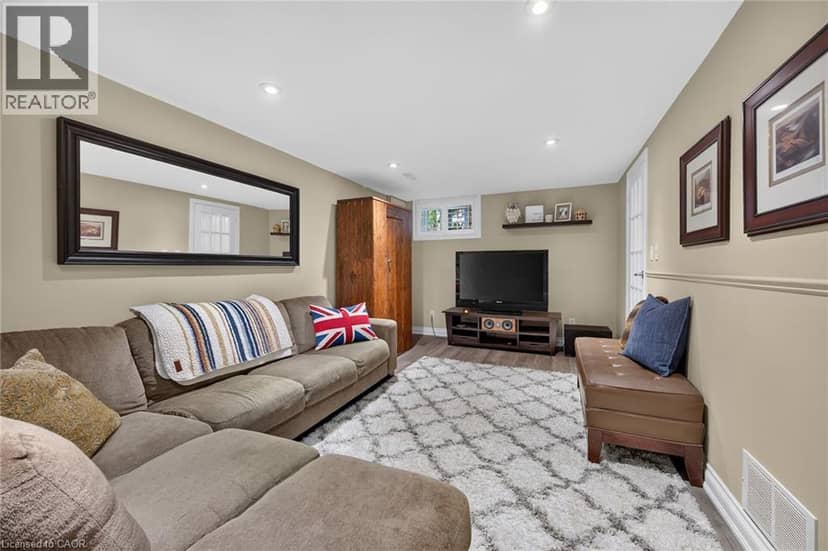 48 MARGATE Avenue — photo 31 of 40