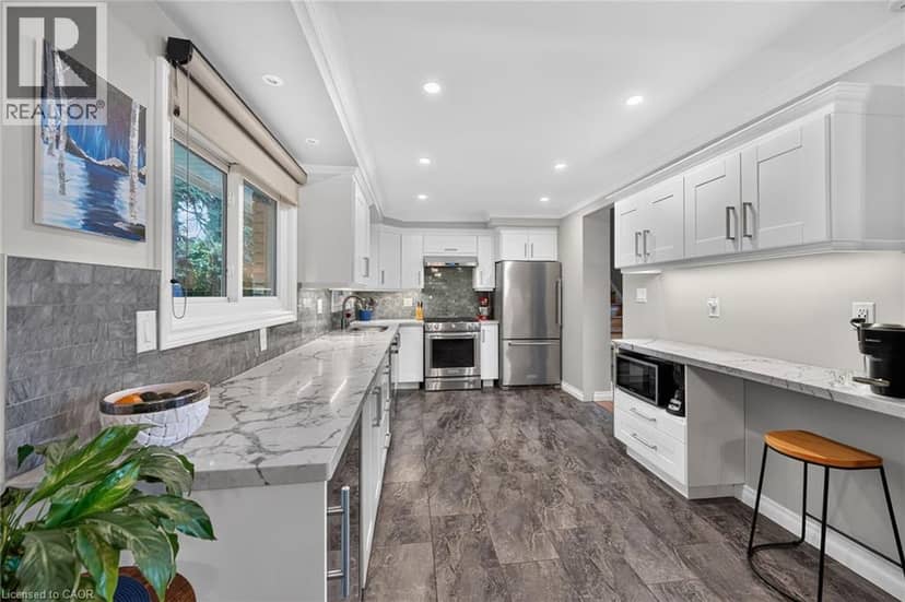 48 MARGATE Avenue — photo 11 of 40