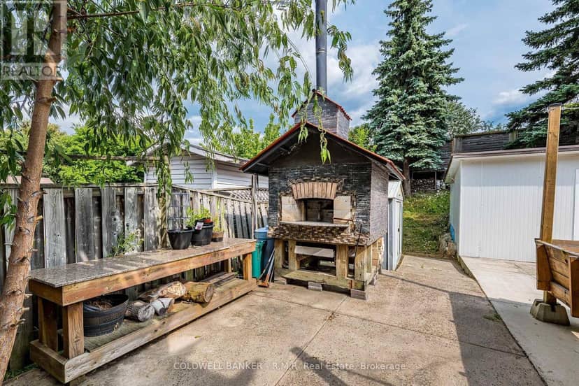 292 Ukraine Road — photo 37 of 40