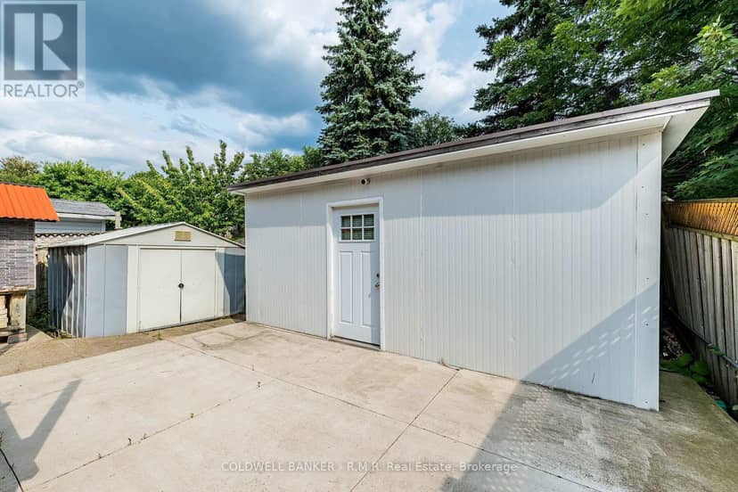 292 Ukraine Road — photo 38 of 40