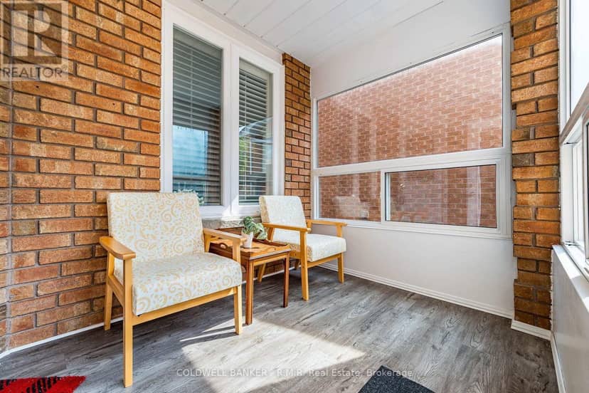 292 Ukraine Road, Mississauga, photo 6