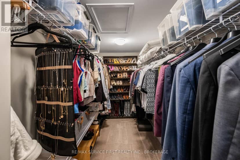 1361 Ottawa Street — photo 32 of 40