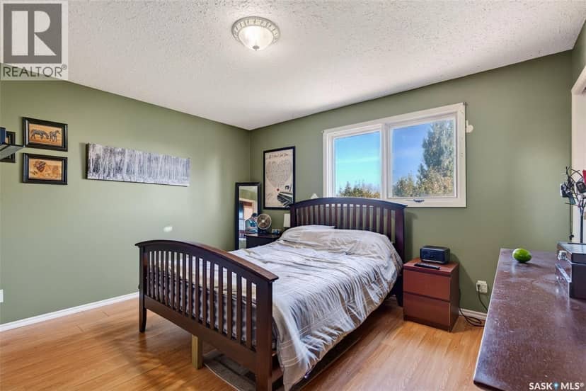 3458 Eagle CRESCENT — photo 10 of 29
