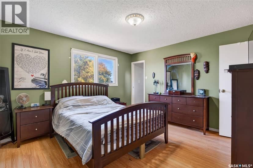 3458 Eagle CRESCENT — photo 11 of 29