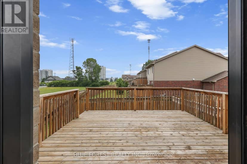 177 - 1061 Eagletrace Drive — photo 38 of 40